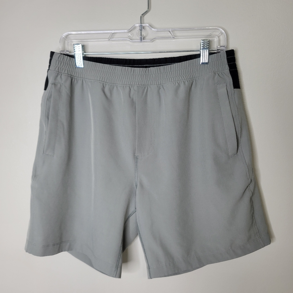 Bear Bottom Active Shorts